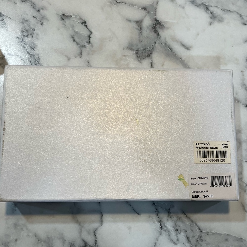 Guess Wallet - Picture 4 of 5